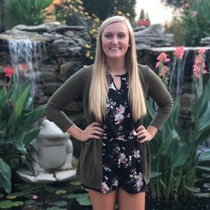 Meet your Posher, Lauren